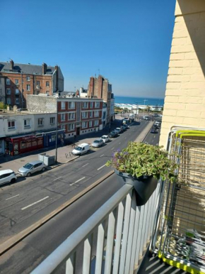 Le Havre plage: appartement 2 voyageurs